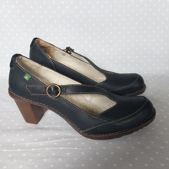 El Naturalista Black Leather Cross Strap Mary Jane Heel NWOB - Picture 2 of 9